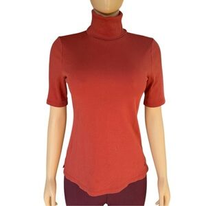 Isaiac Mizrahi Women's Rust Turtleneck Top